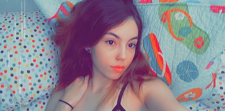 pintsizejenna best model picture