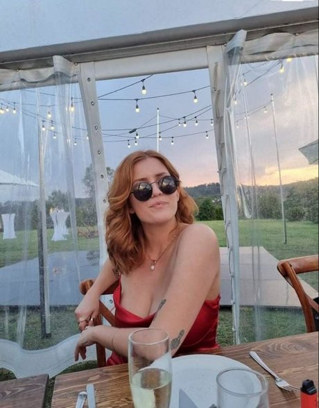 Chloe Maddren erotic actress picture