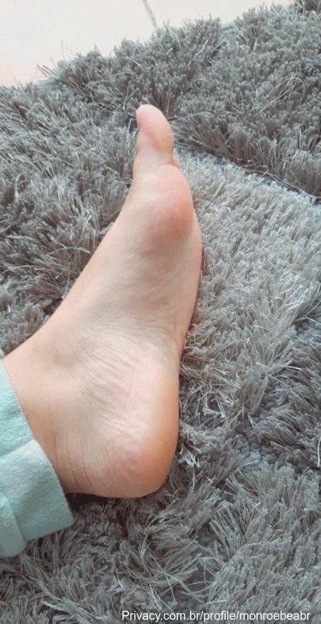 MonroeBeaBr model hd galleries