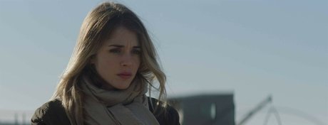 Alice Isaaz perfect star pictures