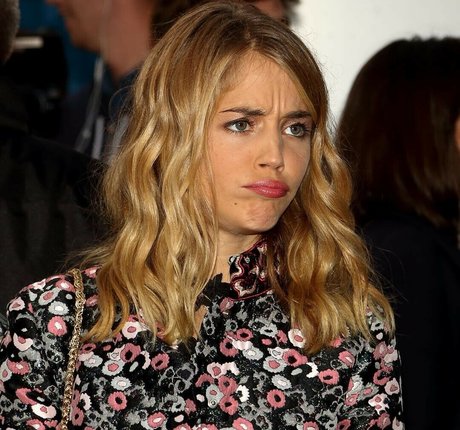 Alice Isaaz xxx model img