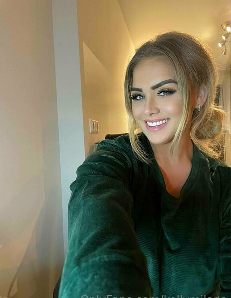 kellymilana pretty pornstar galleries