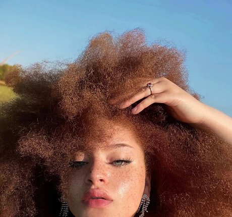 Nikkie Ginger best model photo