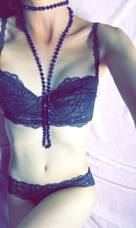 Sara Muller pornstar naked pic