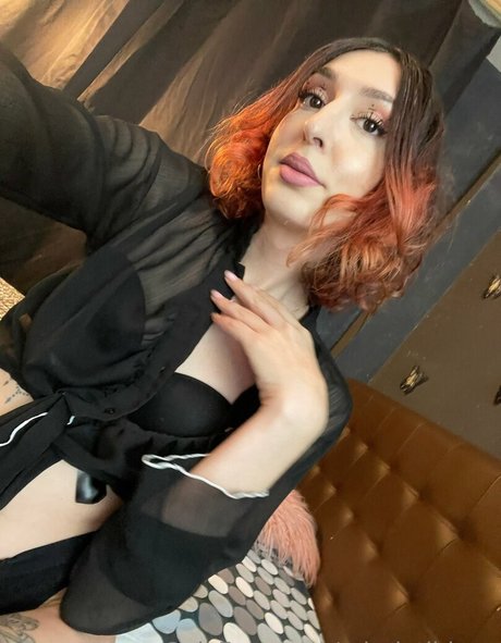 MissLetiBlane pornstar sex images