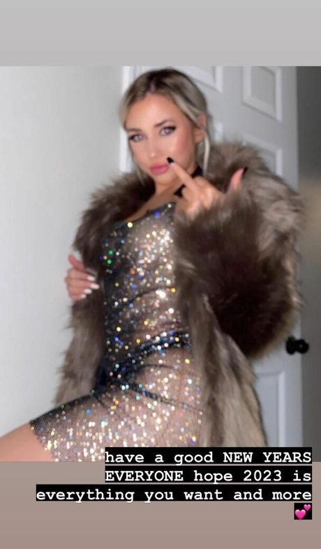 Hailsbee best star photo