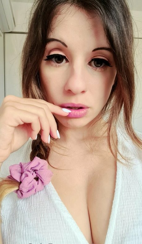 bra onlyfans art naked pics