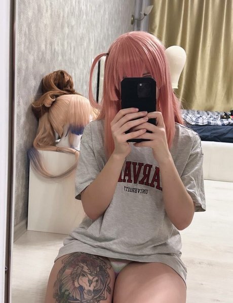 frauleinmilk naked pornstar image