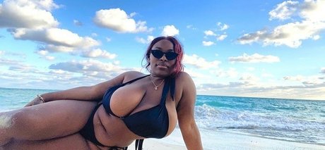 msolurin model nice pictures