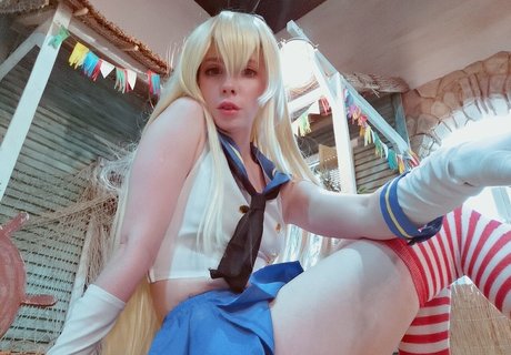 Alexandra Bodler sexy star pics