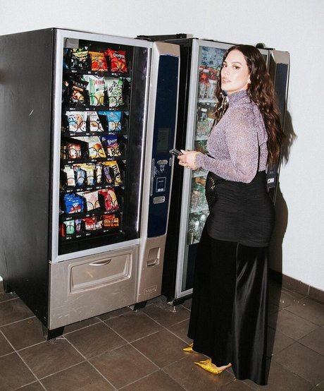 Ashley Graham pornstar pretty image