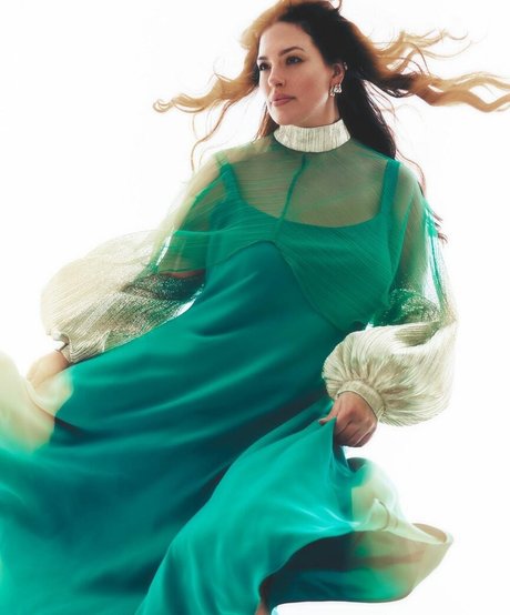 Ashley Graham hd star images