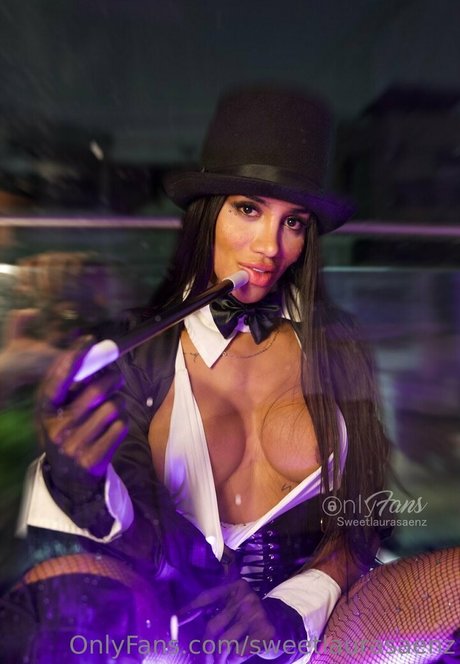 sweetlaurasaenz star high quality pics