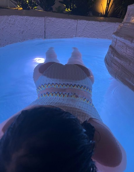 kyliestepsister star exclusive pic