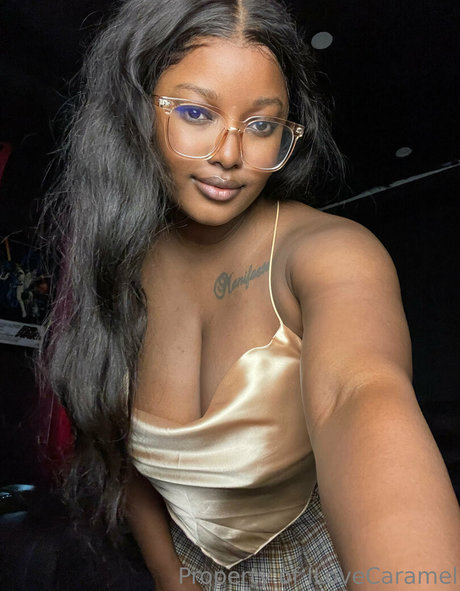 ilovecaramel xxx star pic