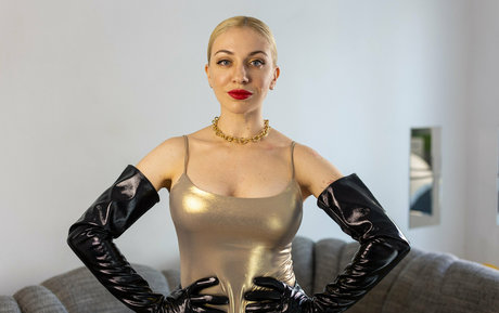 katyasuperb model sex pics