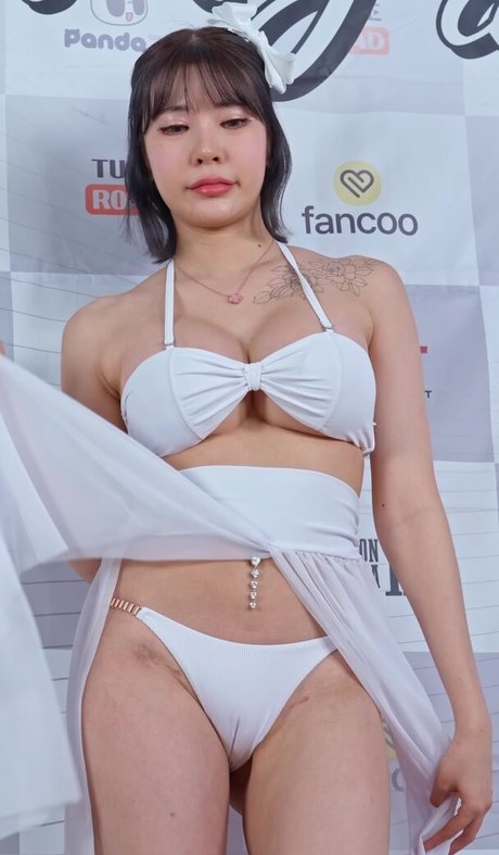 Min Harin_ high quality pornstar images