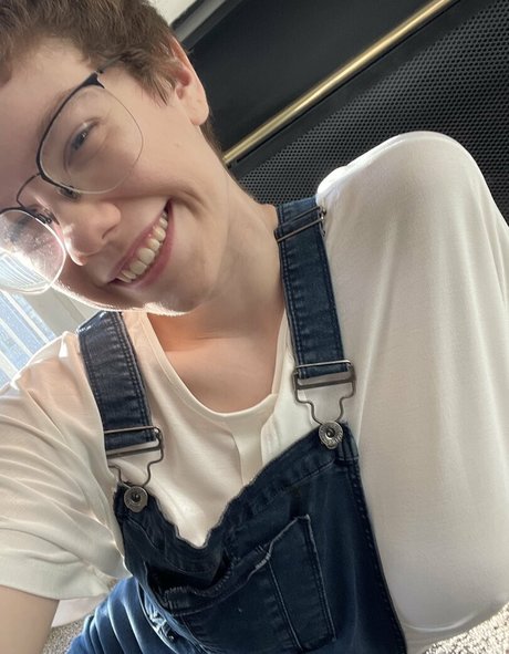 officialmorganrae perfect actress picture