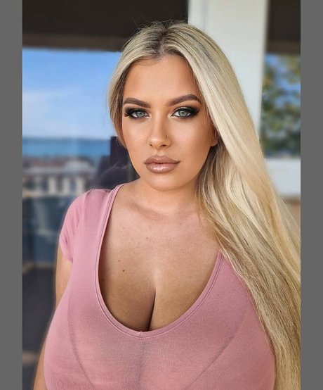 Nina Phoenix star sex gallery