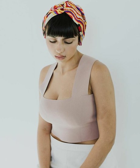 Mays Benatti sex actress images