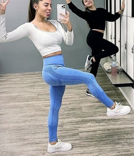 Bella mnz pornstar sexy pic