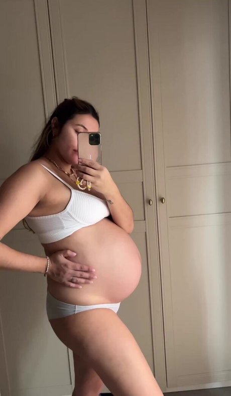 Anna Maria Damm model photo