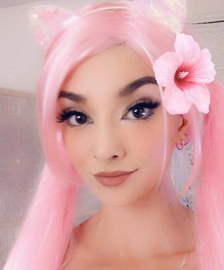 InvaderVie nude actress galleries