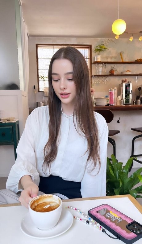 Dasha Taran pornstar hot galleries