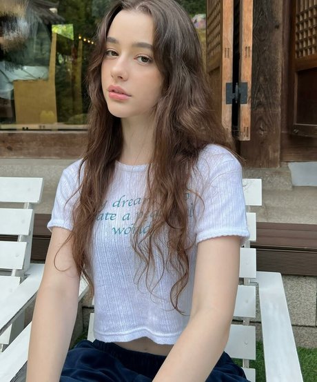 Dasha Taran pornstar top galleries