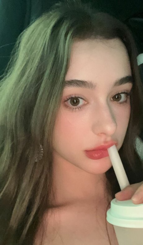 Dasha Taran erotic actress archive