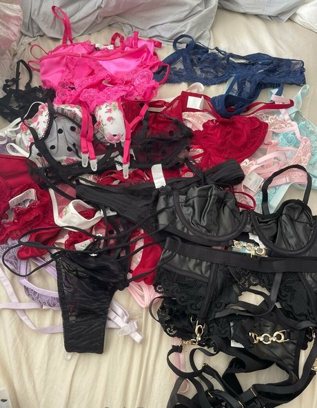 Aladesiempre high quality model gallery