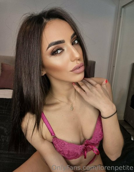lorenpetite porn star pictures