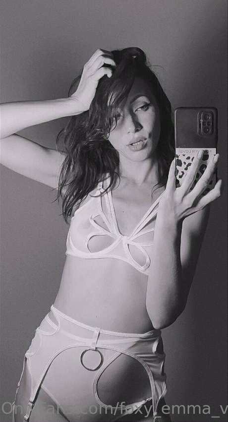 foxy emma vip free star img