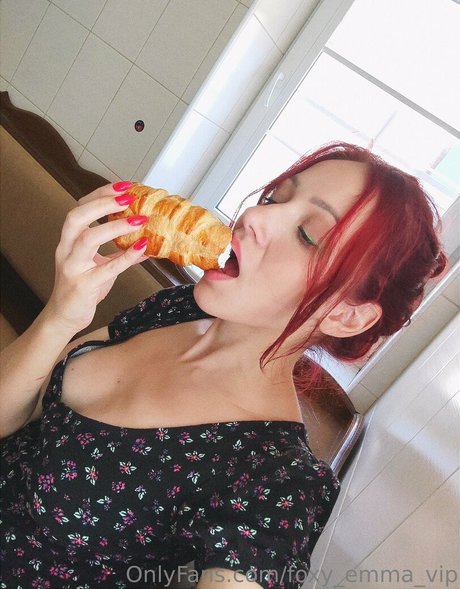 foxy emma vip pornstar exclusive gallery