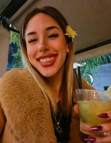 molly4 20 perfect actress img