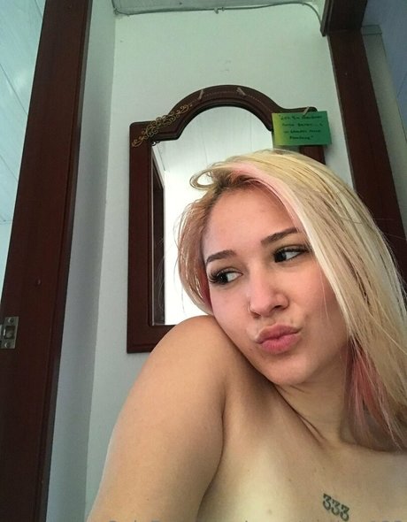 camil0530 model sexy gallery