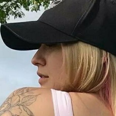 camil0530 hd actress galleries