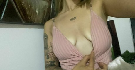 camil0530 top star galleries