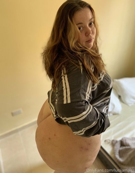 luciiamaiss pornstar beautiful image