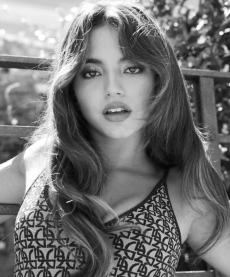 Isabela Merced hd star galleries