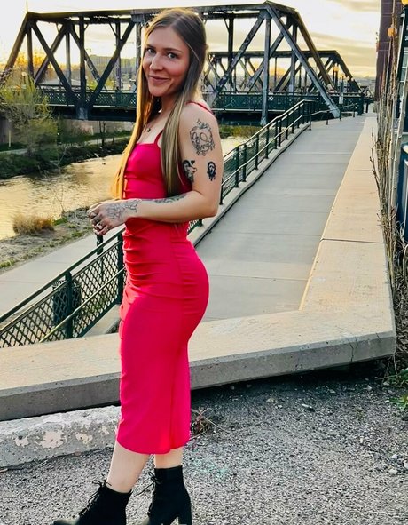 prettypixie23 star hot picture