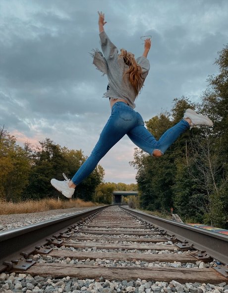 freemollypills free actress galleries