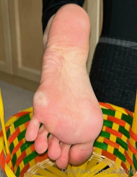 ai and0 xxx star img