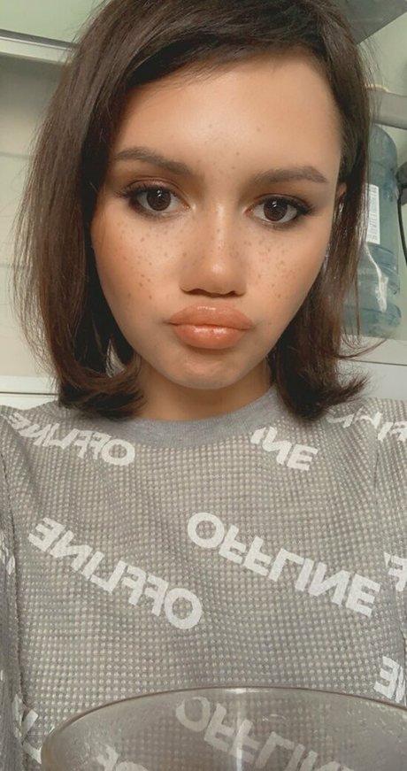 grilled avocadoz model adult images