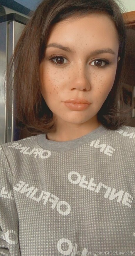 grilled avocadoz art actress gallery