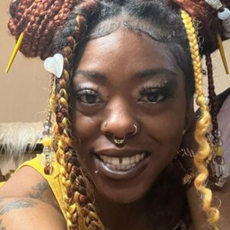 Carameltoesz star erotic img