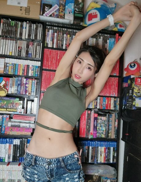 mikan cosfree porn star img