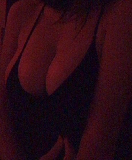 tinytvoya pornstar xxx archive