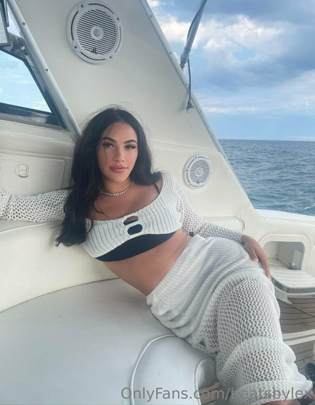 beatsbylex pornstar pretty img