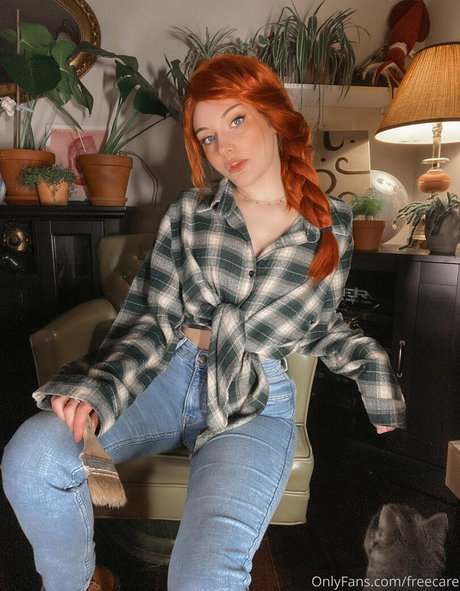 freecare nude model pictures